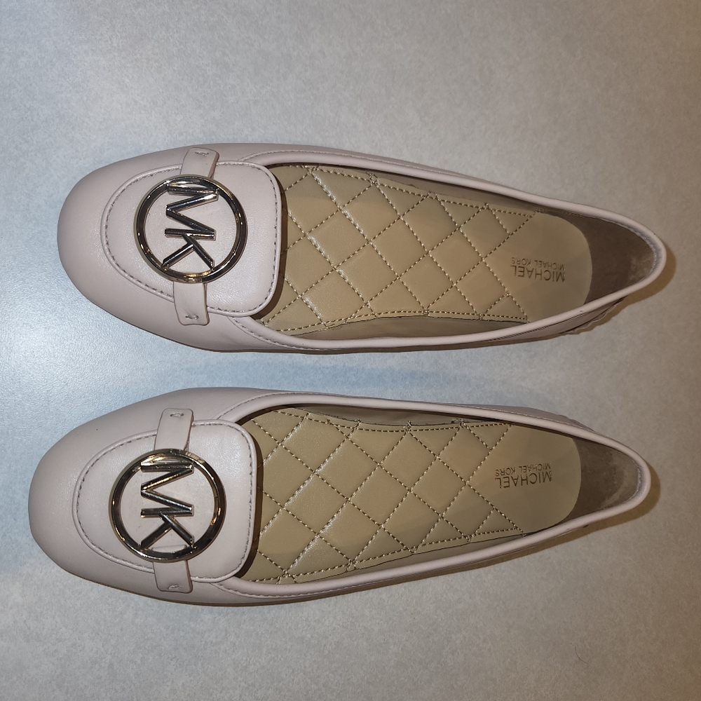 Michael kors flats